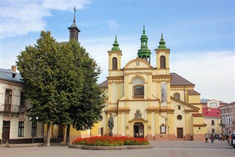 Готель з високим рейтингом в Івано-Франківську лише за €19 на двох - У ...