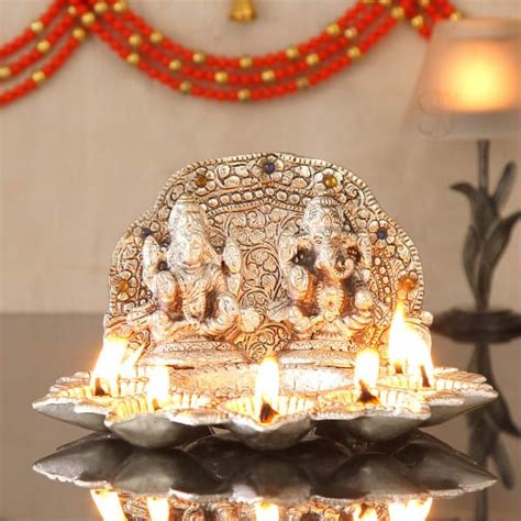 Beautiful Ganesh Lakshmi With Diya Plate T Send Home And Living Ts Online L11043955