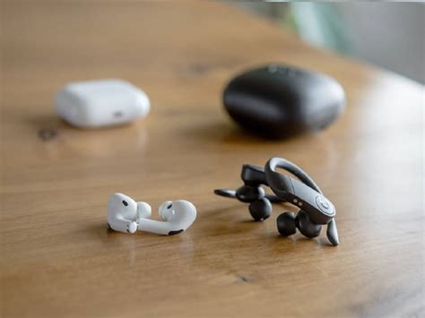 The 15 Best Wireless Earbuds Of 2023 — Bluetooth Earphone