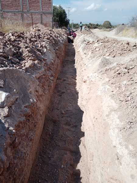 Foto Zanjeo Para Tubo De Drenaje Sanitario De Ingenieria Y