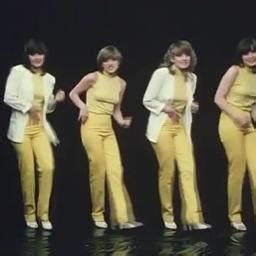 Gotta Pull Myself Together Song Lyrics And Music By The Nolans