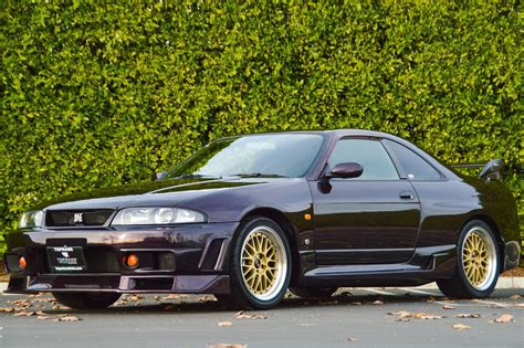 1997 Nissan Skyline Toprank Importers