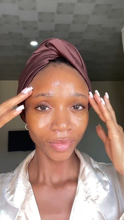 Morning Skincare Routine For Extremely Glowy Dewy Skin