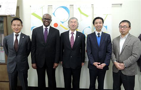 H E Amb S K Maina Mbs Gave A Lecture At Yokohama City University On