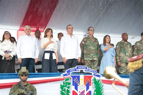 Presidente Abinader Encabeza Desfile En Conmemoración Del 180 Aniversario De La Batalla Del 30