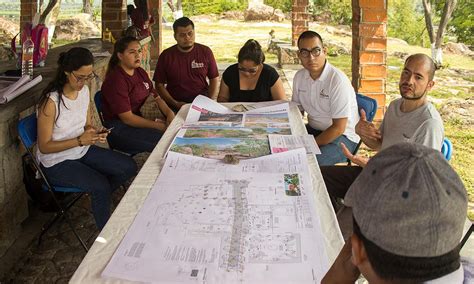 Comités Ciudadanos Supervisan Las Obras Del Programa De Mejoramiento