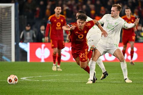 Europa League La Roma Si Impone Ai Rigori Sul Feyenoord E Continua Il