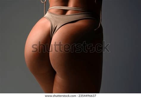 Thousand Beautiful Nude Female Butts Royalty Free Images Stock Photos Pictures Shutterstock