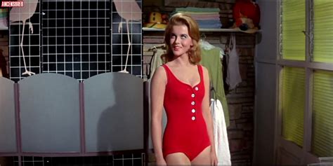 Ann Margret Nue dans L amour en quatrième vitesse