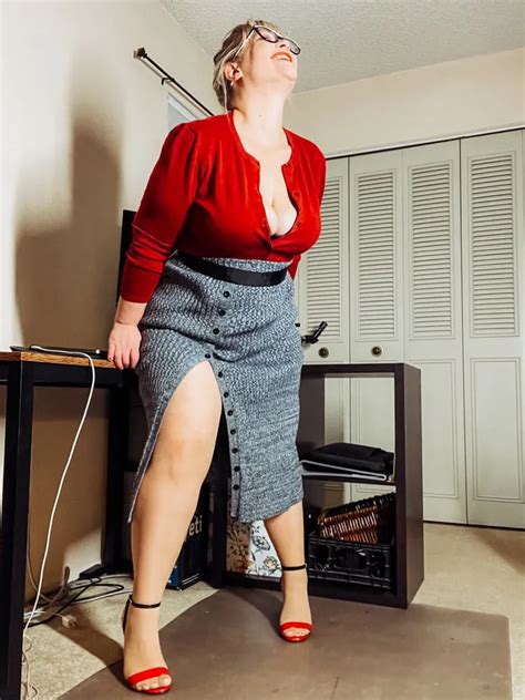 Office Heels Skirt And Pantyhose Nude Pics XHamster