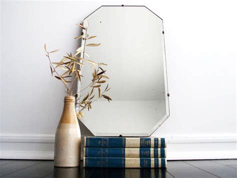 25 STYLISH BATHROOM MIRROR FITTINGS............. - Godfather Style