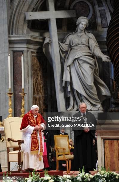 Pope Paschal Ii Photos And Premium High Res Pictures Getty Images