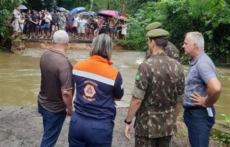 Ubatuba Recebe Ajuda Humanit Ria Ap S Declarar Situa O De Emerg Ncia