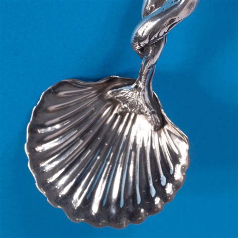 Cuillère coquille Sirène en métal argenté argent