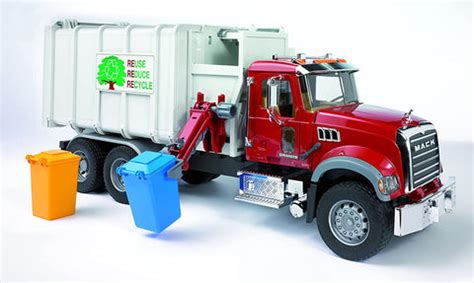 MACK Granite Side Loading Garbage Truck – Toy Division