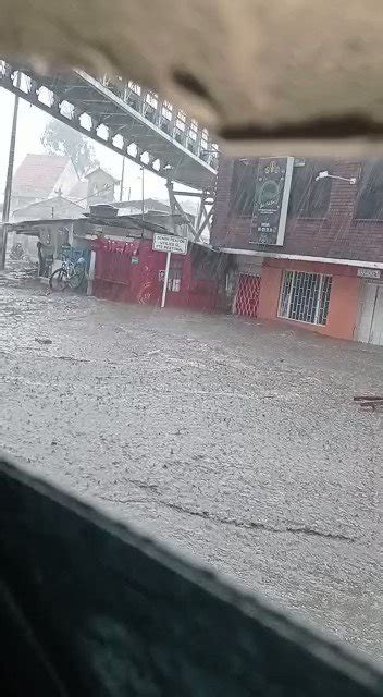 Claudia López Hernández on Twitter Se presentan intensas lluvias y