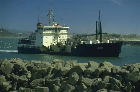 Grays Harbor Maintenance Dredging Planned