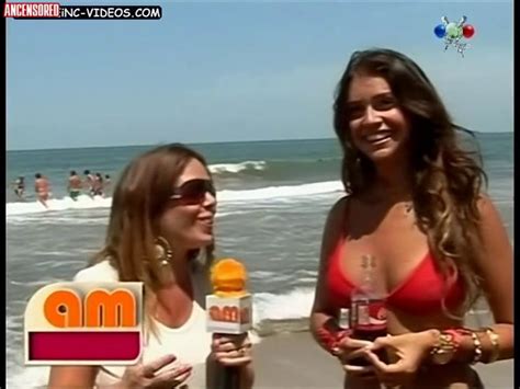 Naked Zaira Nara in AM Antes del Mediodía