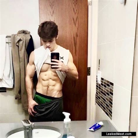 Dylan Geick Nude Photos Shredded Bod Exposed Leaked Meat