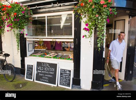 Butcher Shop Exterior Hi Res Stock Photography And Images Alamy