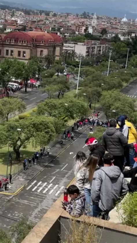 La Voz Del Tomebamba On Twitter Este Es Otro Video Del Veh Culo