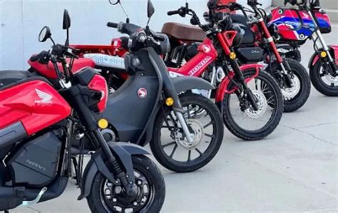 Bikin Ngiler Honda Kembali Luncurkan 2 Motor Klasik Di Tahun 2024