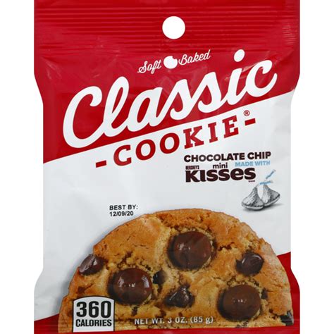 Soft Baked Classic Cookie Chocolate Chip With Mini Hersheys Kisses 85g