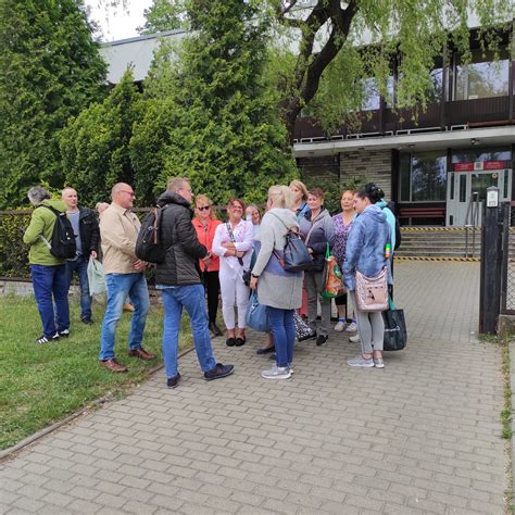 Protest pracowników DPS Włókniarz w Łodzi Domagają się podwyżek