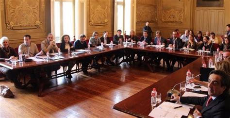 El Pleno de Torrelavega aprueba el nuevo reparto de concejalías