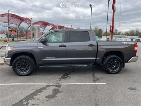 Toyota Tundra With X Kmc Km And R Nitto Ridge