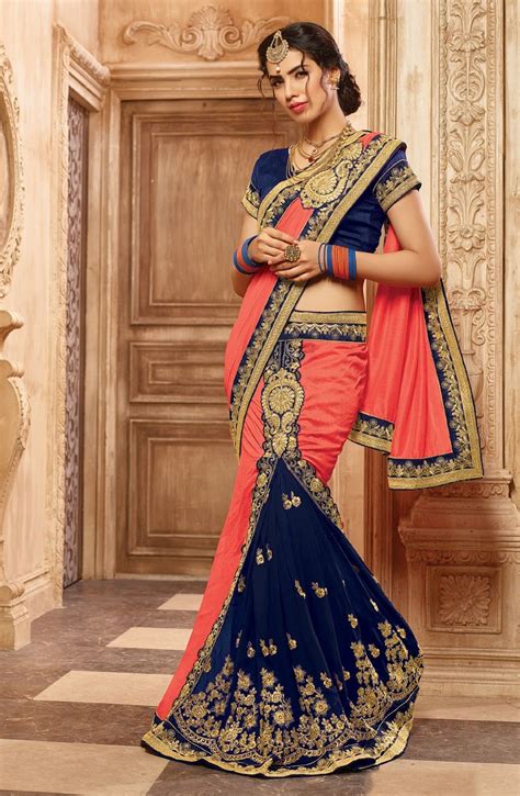 Read Pallu And Pleated Saree Online Saree Designs Saree Party Wear Sarees