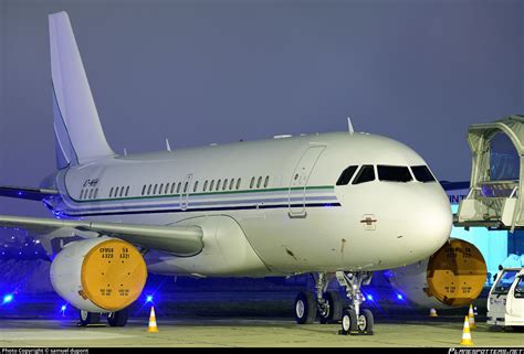 A Mhh Qatar Amiri Flight Airbus A Acj Photo By Samuel Dupont