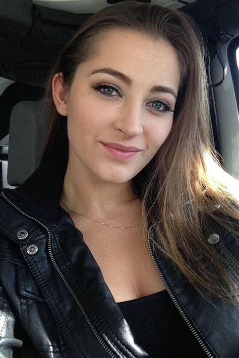 Dani Daniels Adult Star Wiki Pics Dob Onlyfans And Networth Info