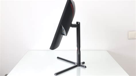 Monitor curbat de gaming AOC CQ27G3SU - review