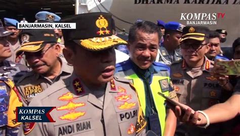 Kapolda Kalsel Pantau Arus Mudik Di Pelabuhan Periksa Pengamanan Dan