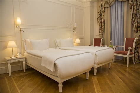 Classic Room – Corrine Hotel