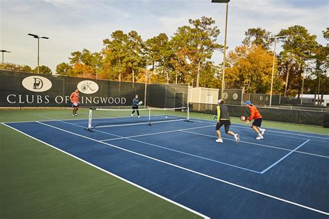 Roundups: Kingwood Country Club hosts grand re-opening