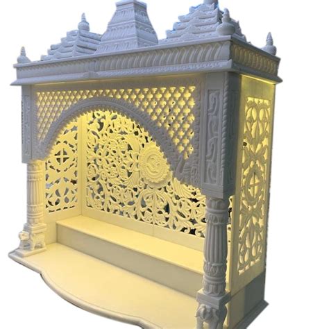 Indoor Traditional White Makrana Marble Temple For Worship At Rs 4000