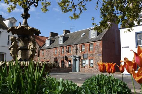 The Crown And Kitchen East Linton Info Photos Reviews Book At