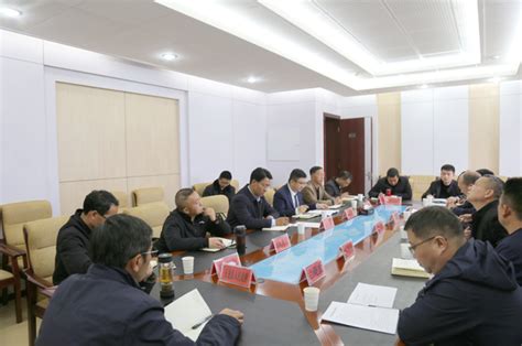 丽江市委常委、常务副市长徐贤主持召开古宁高速项目建设交流座谈会 集团要闻 云南建投集团