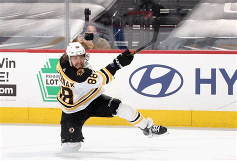 ‘He’s on a mission’: David Pastrnak’s hat trick latest flourish in ...