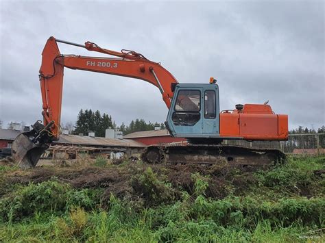 Fiat Hitachi FH 200 LC 3 Excavators Nettikone