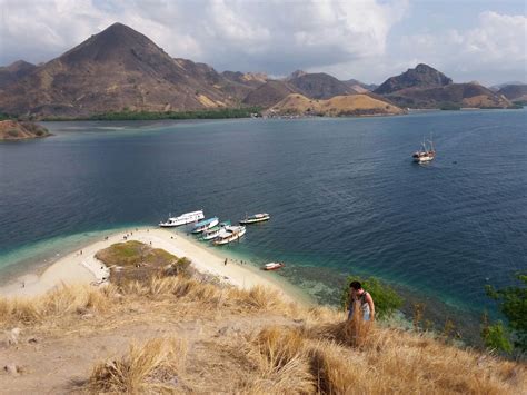 Open Trip Lombok Komodo 4 Days Live On Board Sailing Tour