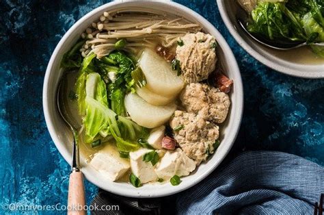 Napa Cabbage Soup With Tofu And Meatballs Learn To Cook The Heartiest Soup Plus Two Tips On