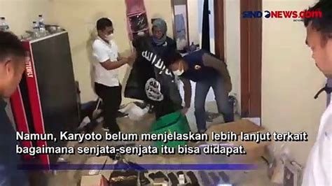 Geledah Rumah Terduga Teroris Di Bekasi Kapolda Temukan Senjata