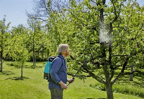 Gardena Backpack Sprayer Litre Mega Paints Hardware