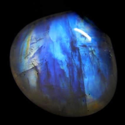 Moonstone Properties and Meaning + Photos | Crystal Information