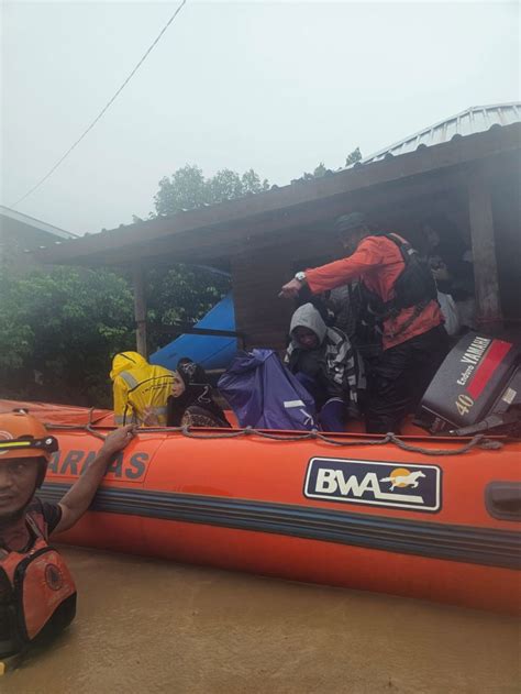 Korban Tewas Banjir Longsor Di Luwu Bertambah Jadi Orang