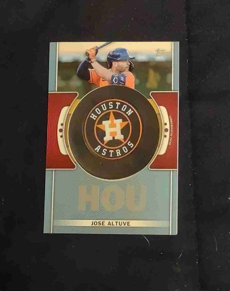 Sportlots Auctions Jose Altuve 2023 Topps Team Logo Patch Relic