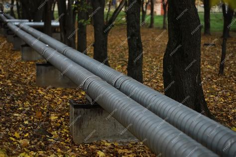 Металлические трубы на улице трубы от газопровода газопровод для ...